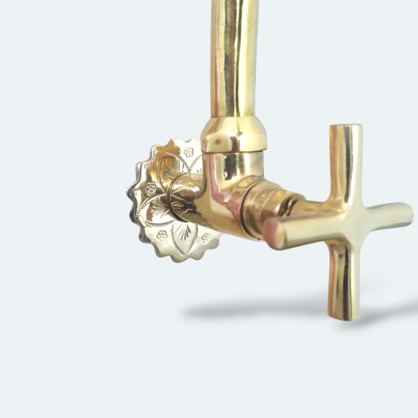 Brass Faucet for bathroom - Image 4