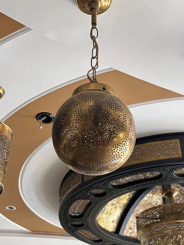 Handcrafted Brass Pendant Light – Vintage Spherical Hanging Lantern for Warm Ambiance